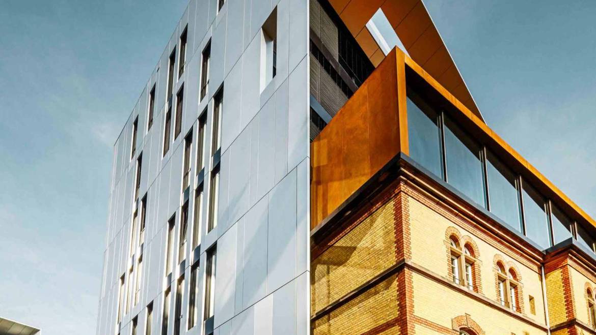 Bürogebäude Clara & Robert – Prefa